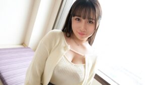 【初撮20歳】ニコニコ笑顔に隠れた爆乳ボディ！彼氏一筋だった女子大生あんなを新宿で完全攻略。