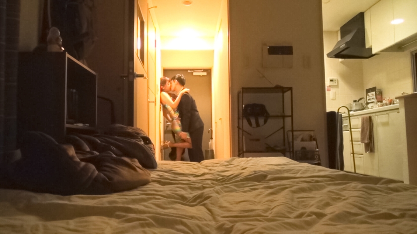 敏腕ナンパ師のテクニックに完堕ち。22歳アパレル美女まお、隠し撮り連れ込み現場 040