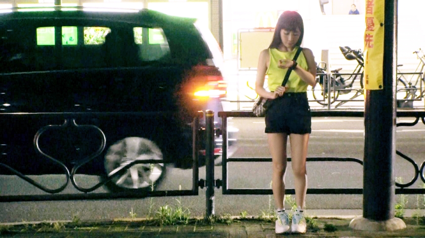 【22歳エロBODY】ヤリ逃げされて御立腹の女子大生りかちゃん。溜まった性欲をぶちまける「すんげぇ潮吹き」に悶絶必至！