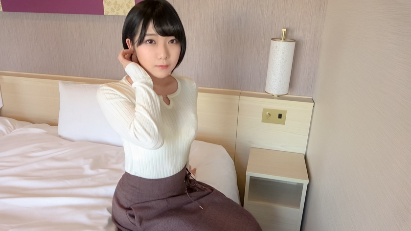 【初撮り】20歳フリーター繭、引っ込み思案な顔と裏腹の「旺盛な性欲」が溢れ出した下からの突き上げ。