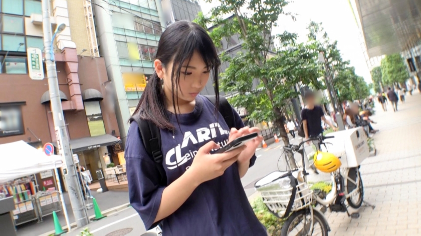 20歳の現役保育学生まりをガチ軟派！初めての撮影で開花した剥き出しの本性。