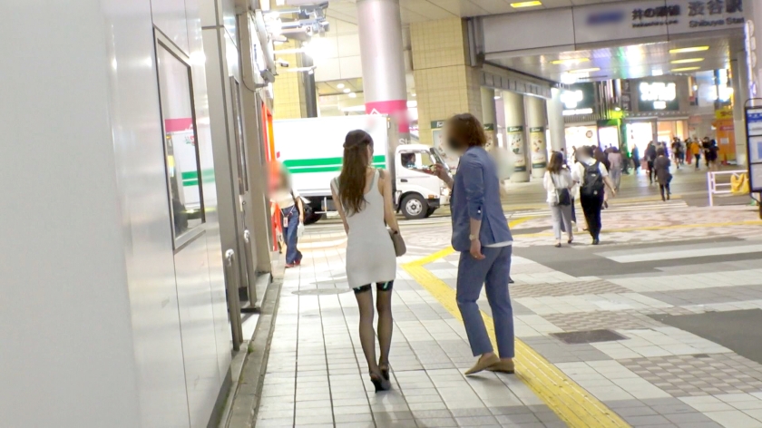 品の良い顔して中身はメス！1870 清楚系巨乳ひろみ(24)がバーで見せた腰振りエロ本性
