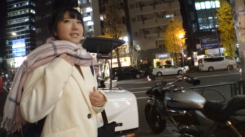 「エプロンの中、見せて？」18歳あかね、料理女子の羞恥と初撮。