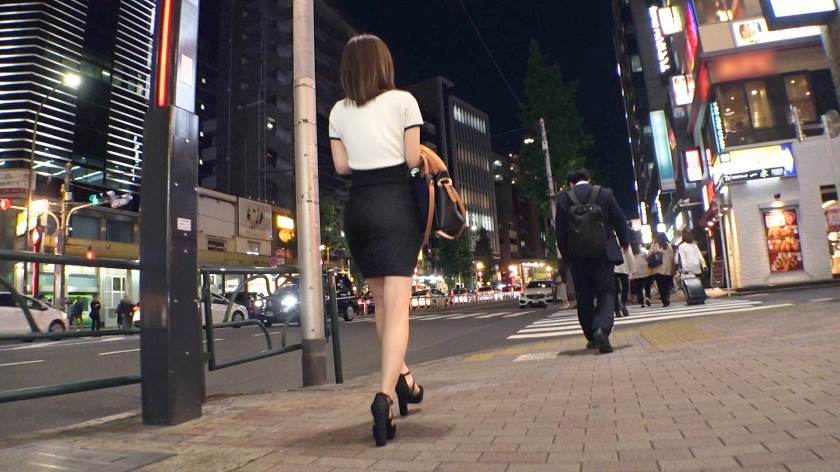 「見られると濡れる…」21歳・現役看護師をナンパ成功！ライブチャット中毒の欲求不満ボディを初脱ぎ中出し。